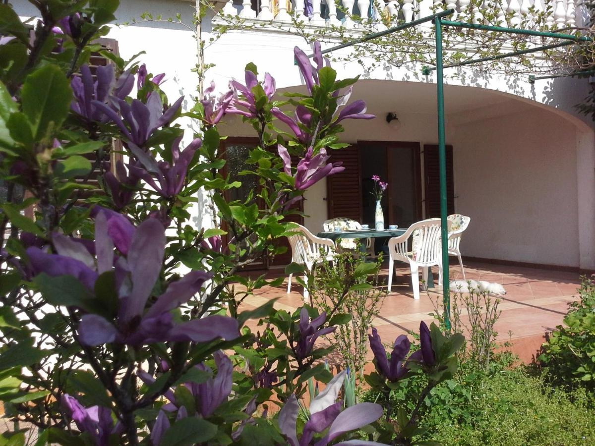 Apartments Tessa 77 Medulin Bagian luar foto