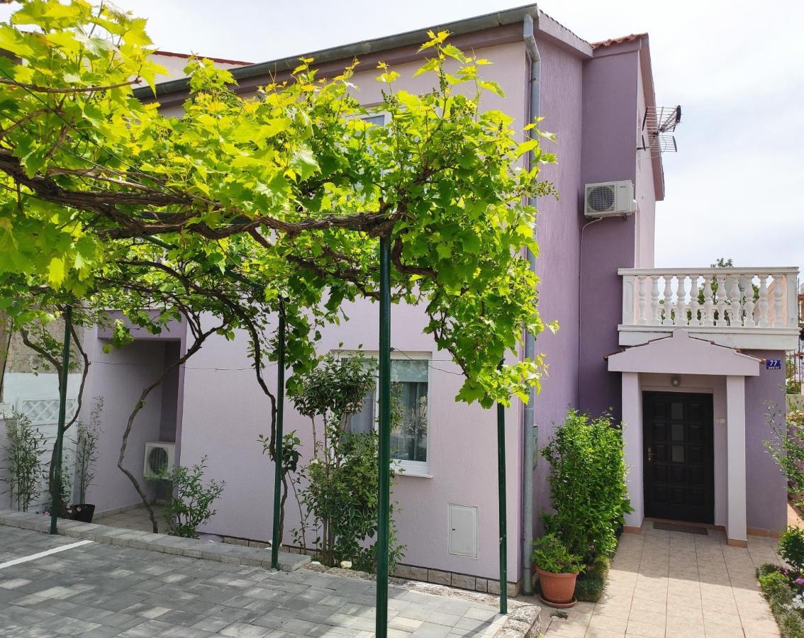 Apartments Tessa 77 Medulin Bagian luar foto